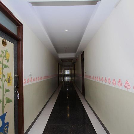 Hotel O Sri Sai Residency Bidadi ภายนอก รูปภาพ